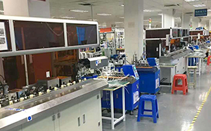 自動(dòng)包銅箔機(jī)、包銅箔、usb包銅箔、數(shù)據(jù)線包銅箔